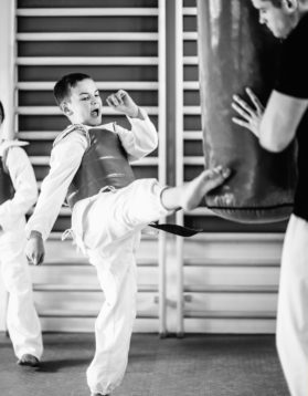 Taekwondo kids sparing